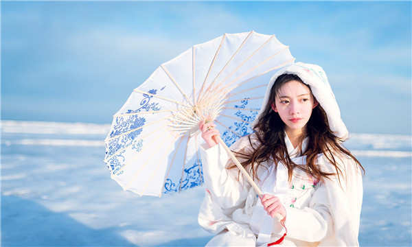化隆试管代怀生子多少钱一个？助孕之路的费用分析与方案选择